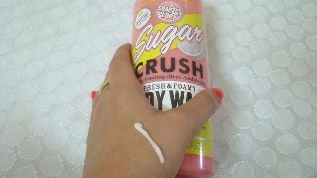 Sugar Crush Fresh & Foamy Body Wash- Soap & Glory (1)