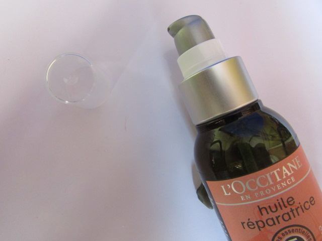 l'Occitane repairing oil for dry damaged hair (8)