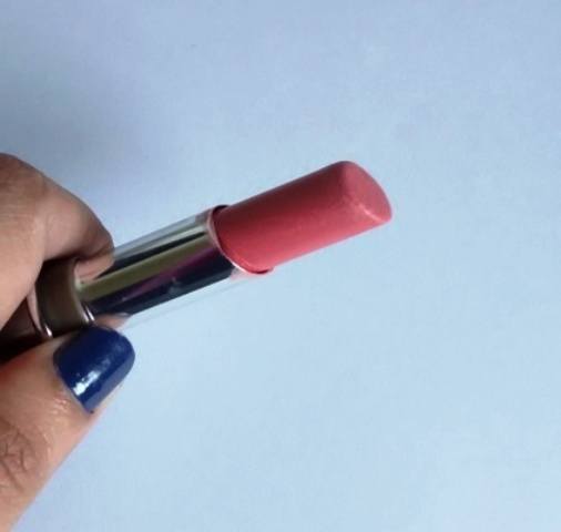 lakme absolute creme lipstick nude rose (5)