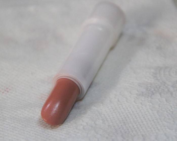 Boots Natural Collection Sand Castle Sheer Natural Lipstick Review