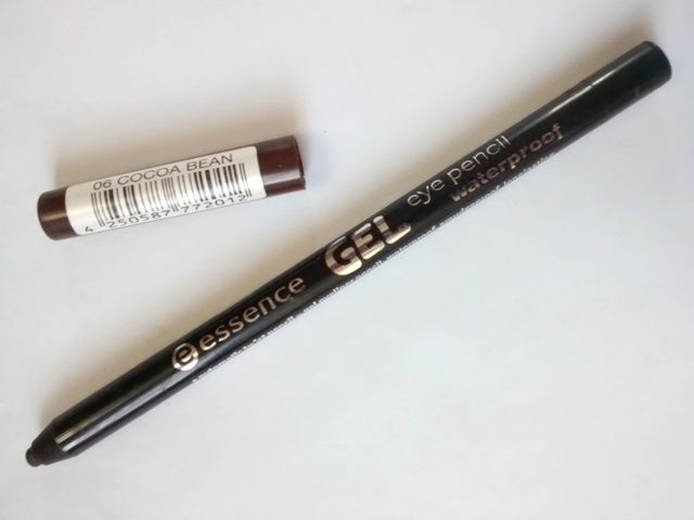 Essence Gel Eye Pencil in 06 Cocoa Bean (3)