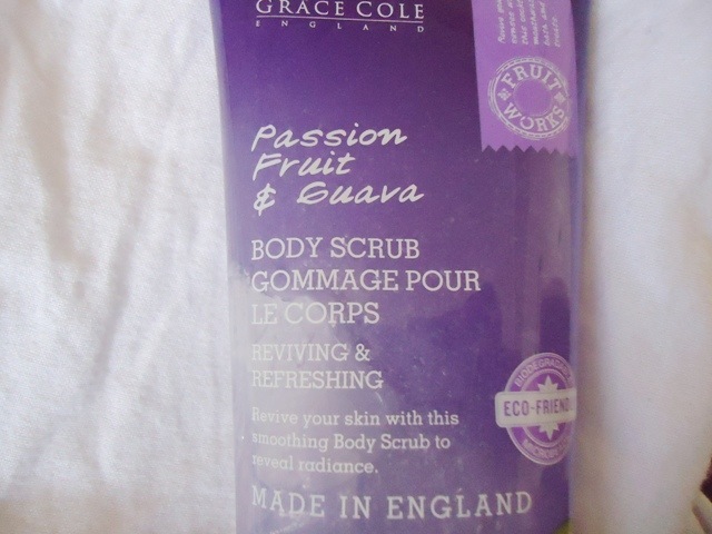 Grace Cole Passion Fruit & Guava Body Scrub (3)