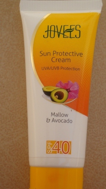 Jovees Sun Protective Cream Mallow & Avocado SPF 40 (15)