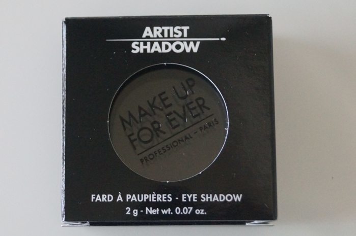Makeup Forever ME108 Artist Eye Shadow Review
