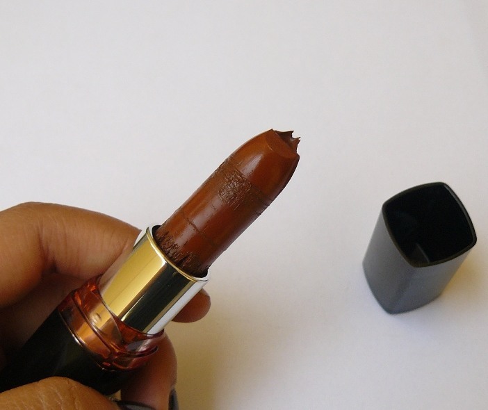 Maybelline Color Show Lipstick in Nutty Cookie 