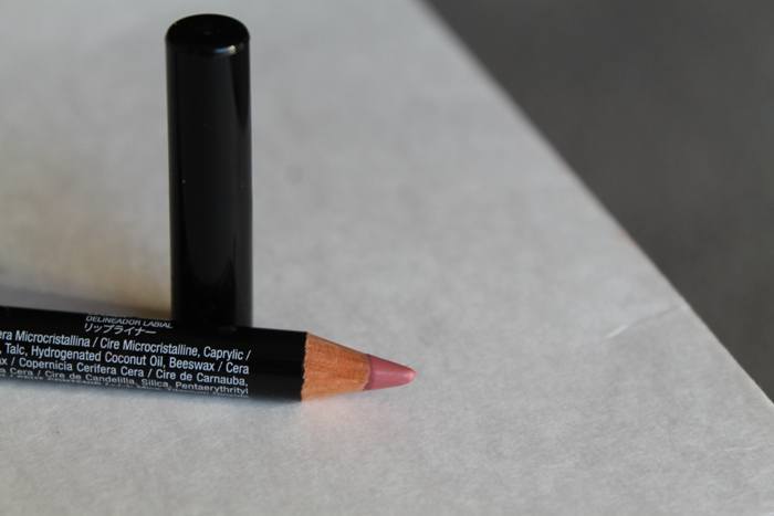 NYX Nude Pink Slim Lip Pencil Liner