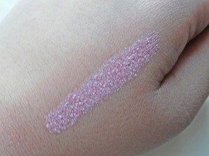 Nyx Roll on Shimmer Mauve Pink (2)