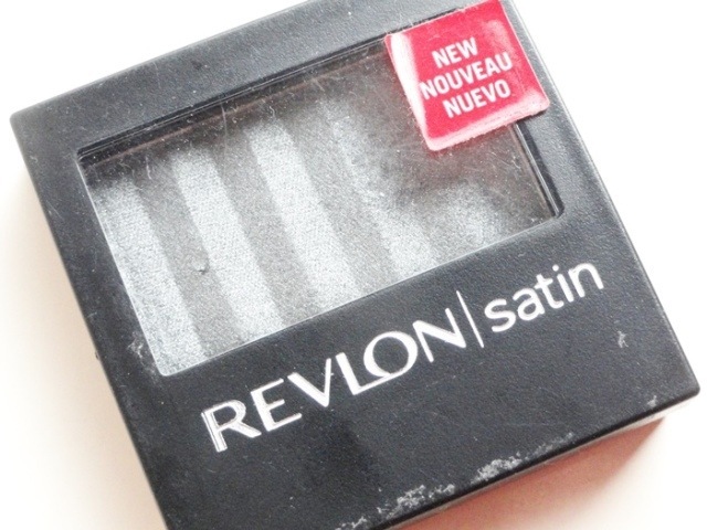 Revlon Platinum Glimmer Luxurious Color Satin Eyeshadow  (2)