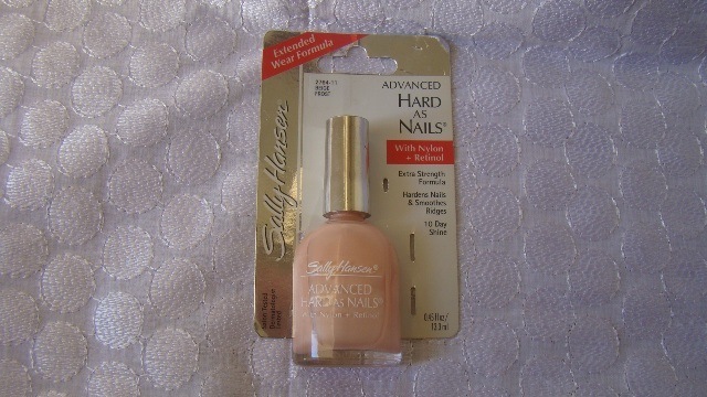 Sally Hansen Advanced Hard as Nails Color Beige Frost  (2)
