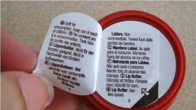 The Body Shop Strawberry Lip Butter Review (4)