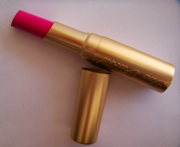 Too Faced La Crème Color Drenched Lipstick Fuchsia Shock Review.