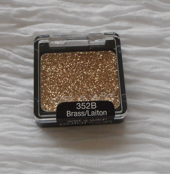 Wet n Wild Color Icon Brass Glitter Single Review