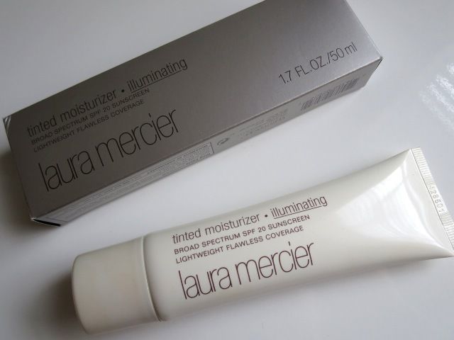 laura mercier illuminating tinted moisturiser (2)