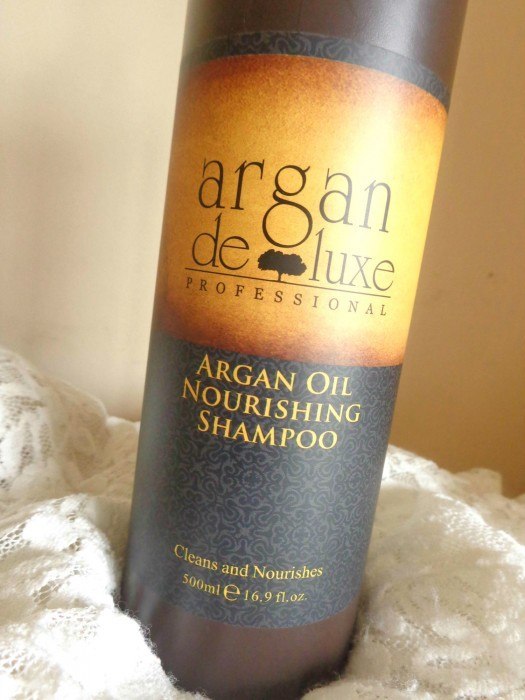 Argan-De-Luxe-Argan-Oil-Nourishing-Shampoo-Review-1