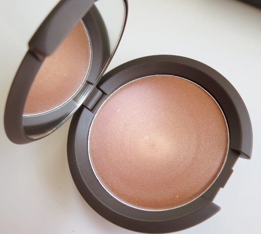 BECCA Shimmering Skin Perfector Poured Shade Opal  (5)