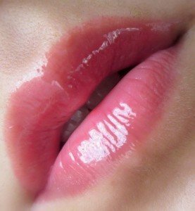 Buxom Sweet Thing Full Bodied Lip Gloss (1)