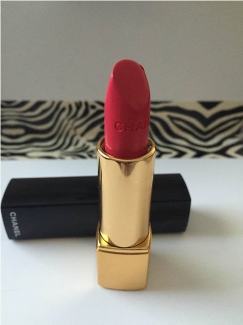 Chanel  138 Fougueuse Rouge Allure Intense Long-Wear Lip Colour  (12)