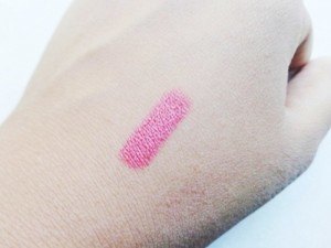 Kryolan Professional Lipstick in LC165 (8)