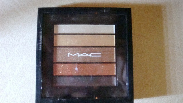 M.A.C. Veluxe Pearlfusion Eyeshadow Palette Amberluxe (5)