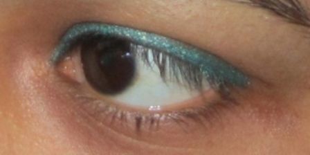 MUA Intense Glitter eyeliner Jade Jewel