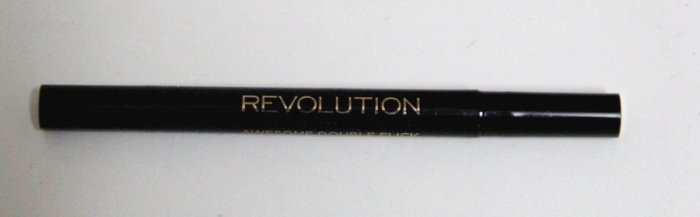 Makeup revolution eyeliner eye brightener