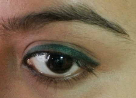 Maybelline Crushed Emerald Colossal Kohl  (1)