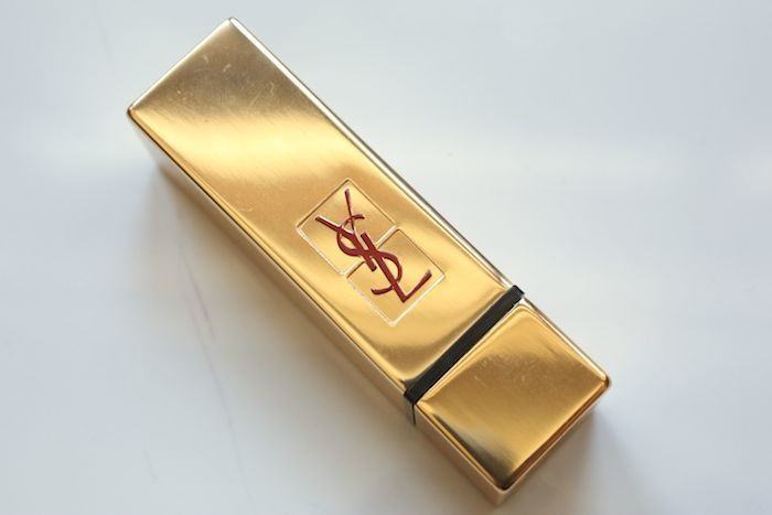 YSL Rouge Pur Couture Fuchsia pink review, swatch