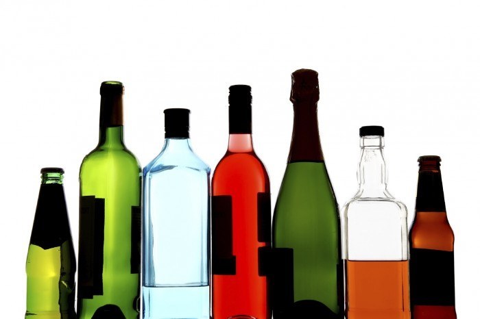 10 Foods That Can Destroy Your Skin Alcohol