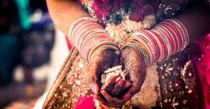 6 Types Of Shringar Essential For An Indian Bride Chooda
