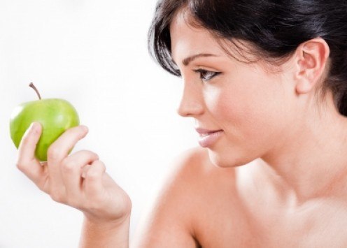 Add Apple To Your Beauty Regimen Eat Aplle