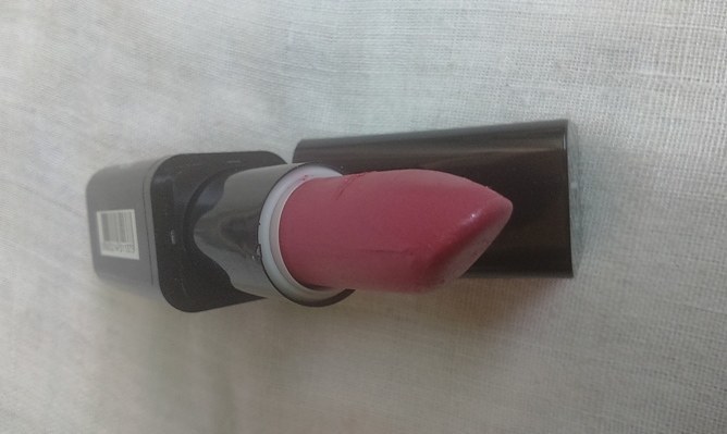 Calvin Klein Rose Rush Delicious Luxury Crème Lipstick Review