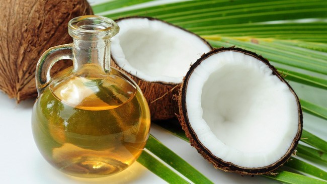 Complete Guide To Pre-Mature Greying Of Hair Coconut Oil
