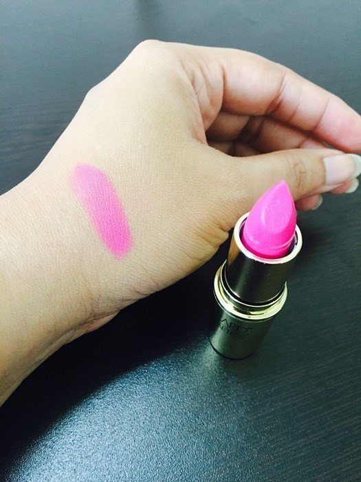 Gerard-Cosmetics-All-Dolled-Up-Lipstick-Review-7