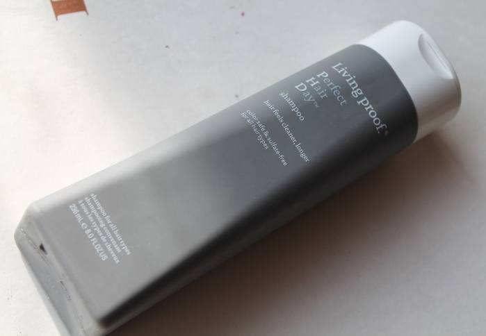 Living Proof Perfect Hair Day Shampoo Review7