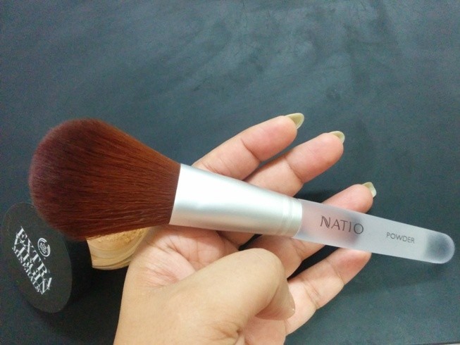 Natio Powder Brush