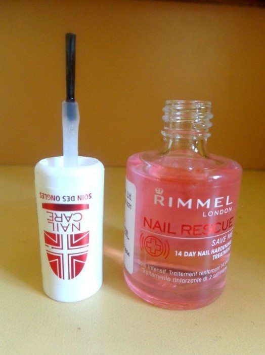 Rimmel London Nail Rescue Save Me 14 Day Nail Hardening Treatment Open
