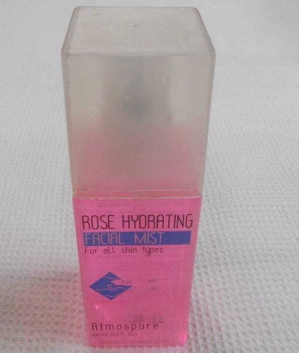 The Nature's Co Rose Hydrating Facial Mist Review2