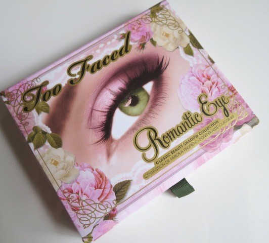 Too Faced Romantic Eye Classic Beauty Shadow Collection  (1)