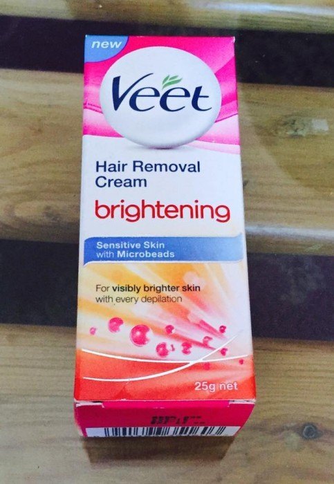Veet Hair Removal Cream Brightening for Sensitive Skin Box