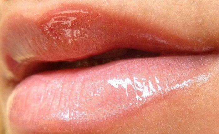 Wet N Wild Glassy Gloss This Too Shall Glass Lip Gel Lips Swatch