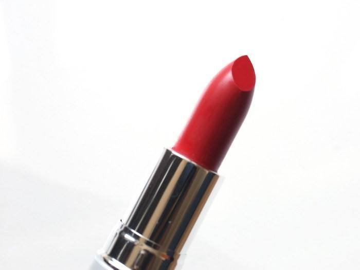 the-balm-mia-moore-lipstick-review-1