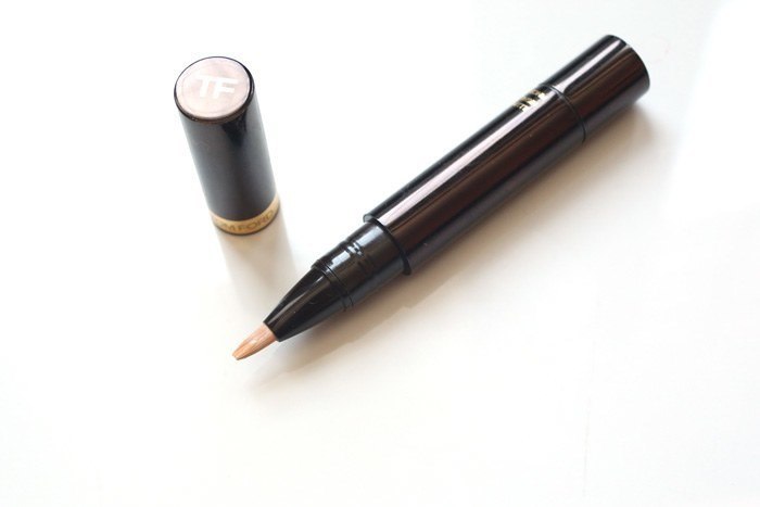 Tom ford illuminating highlight pen review, swatch