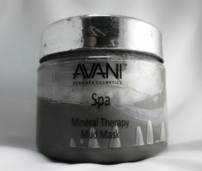 Avani Mineral Therapy Mud Mask Review5