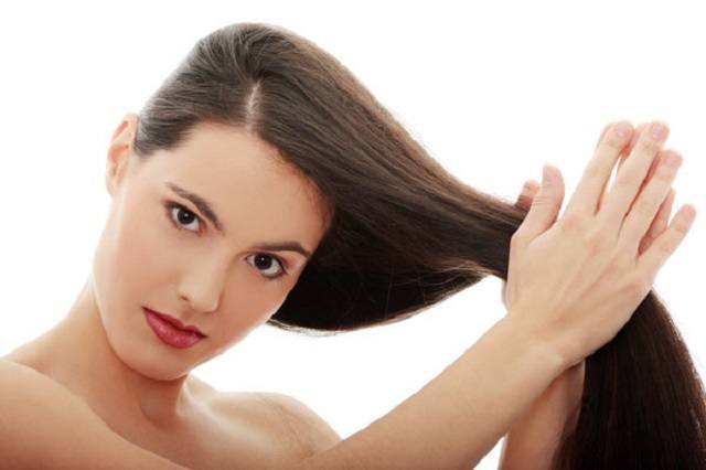 Benefits of Oiling Your Hair