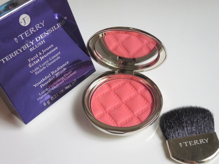 By+Terry+Terrybly+Densiliss+Flash+Fiesta+Youthful+Radiance+Powder+Blush+Review
