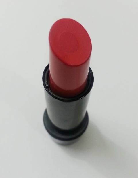 Elle 18 Primrose Blush Color Boost Lipstick  (5)