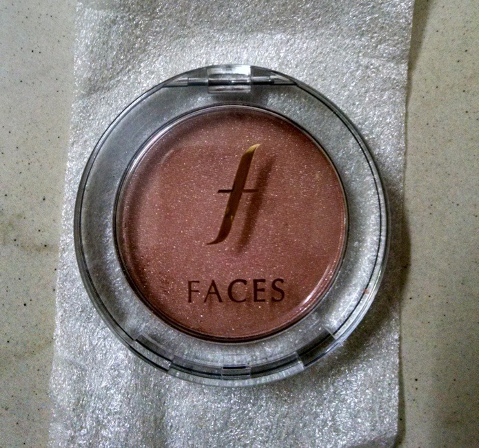 Faces Gold Dust Glam On Perfect Blush Review2