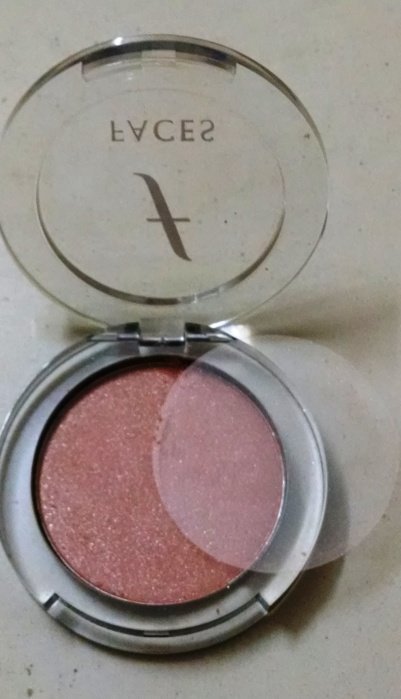 Faces Gold Dust Glam On Perfect Blush Review5