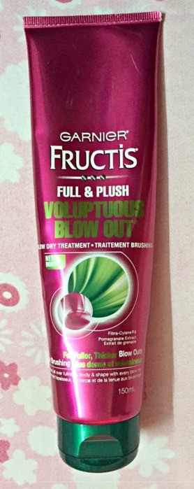 Garnier Fructis Full and Plush Voluptuous Blow Out Review