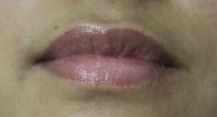 Kiss My Face Sliced Peach Organic Lip Balm  (4)